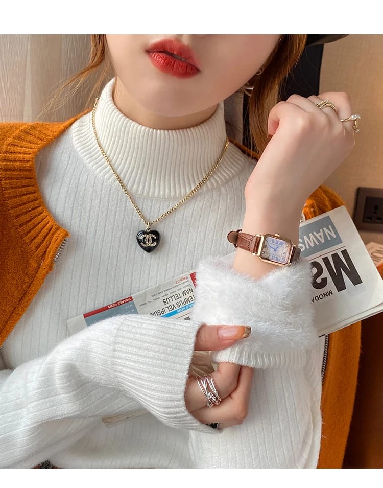 Women's Turtleneck Sweater Winter 2025 Retro Red with Velvet Lining Thickened Inner Wear Thermal Knitting Bottoming Shirt